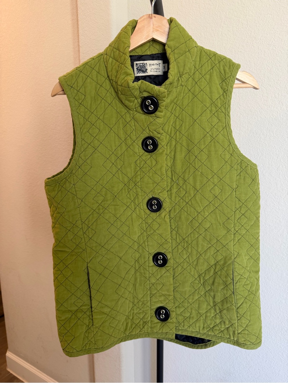 Habitat Quilted Olive Green Button-Front Vest M